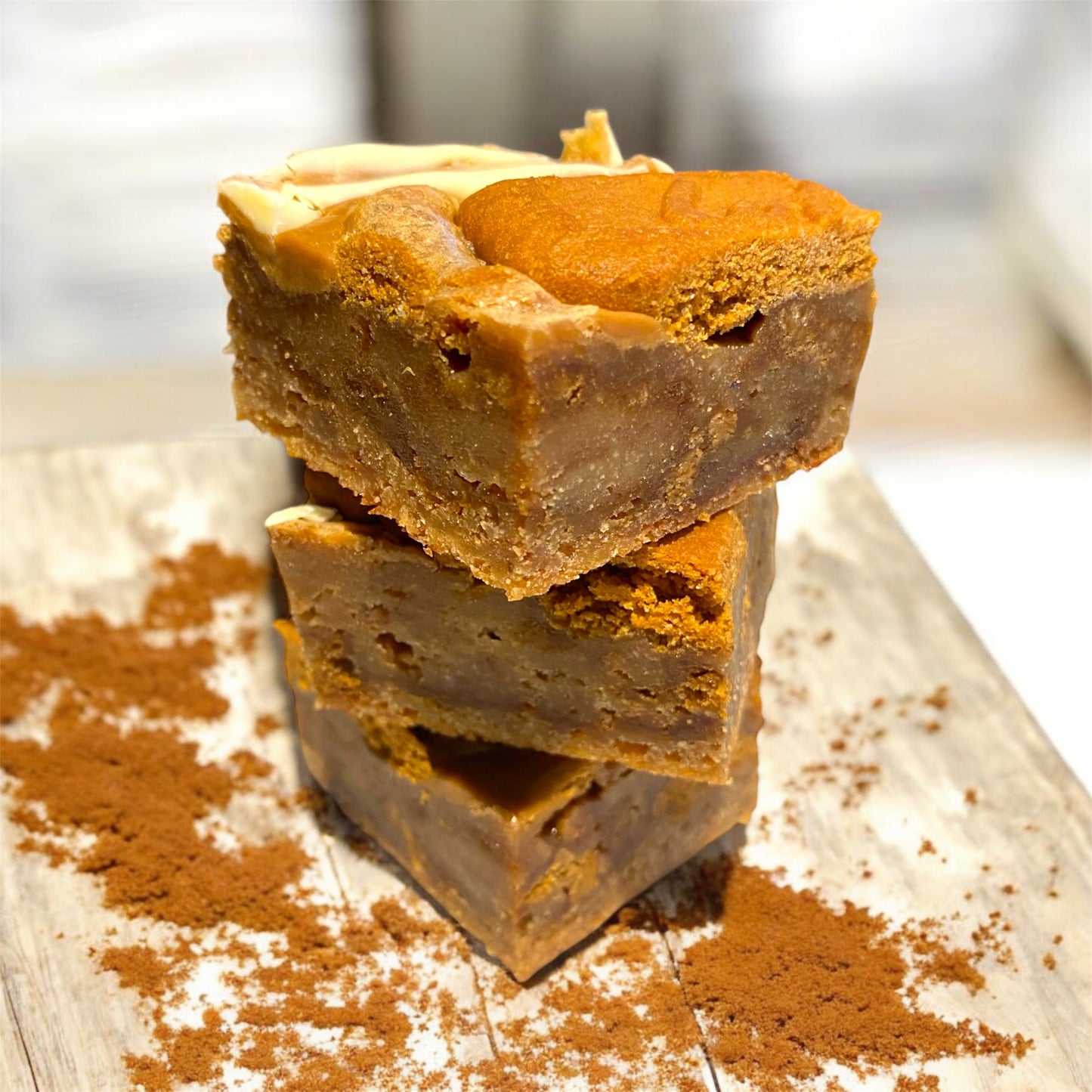 Banaan & Biscoff Blondie
