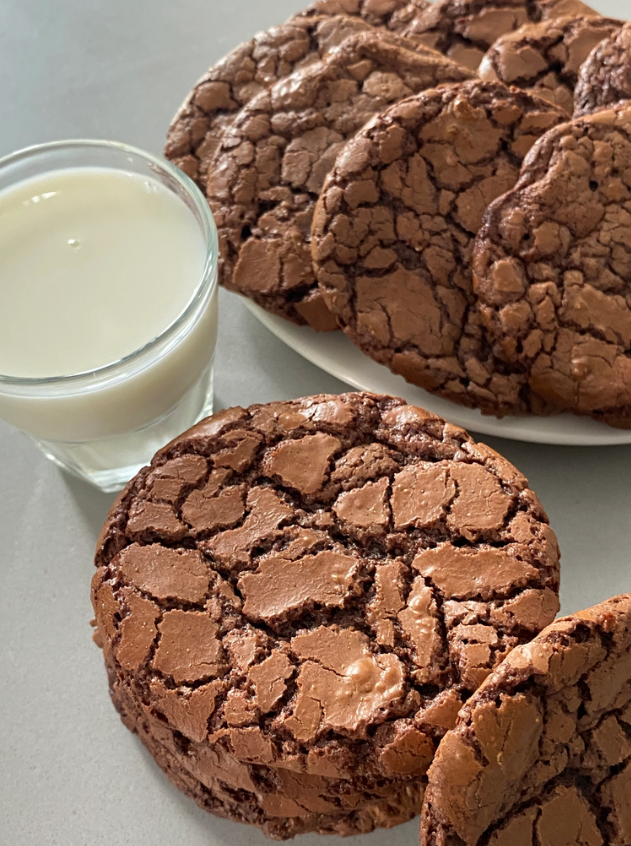 Brownie Cookies van De Brownie Express - knappering van buiten, smeuïg van binnen.