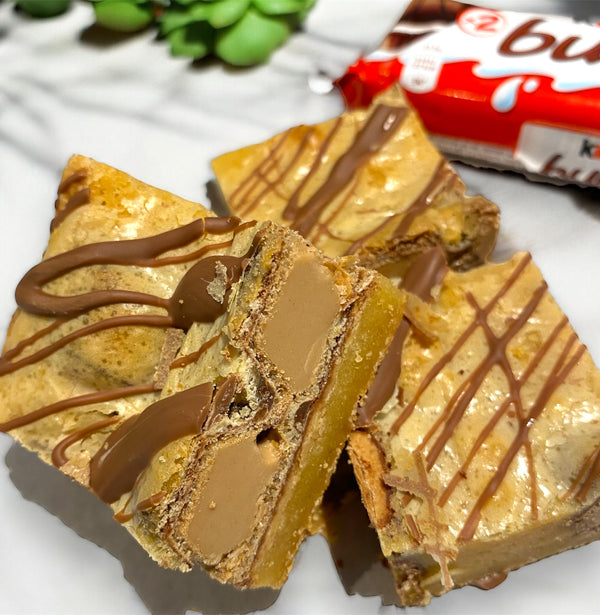 Kinder Bueno Blondie